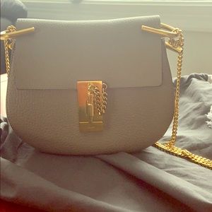 Selling due to not using the bag